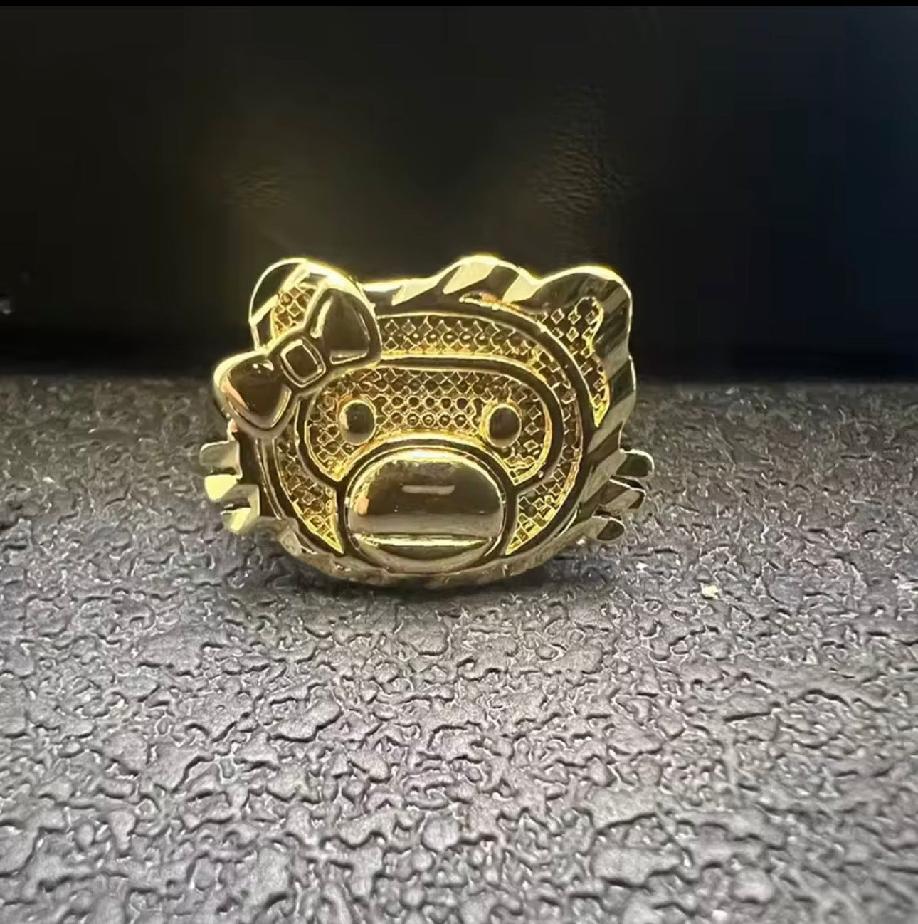 Milo Ring