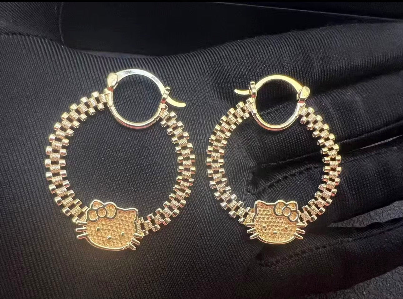 Hk Head Chain Hoops