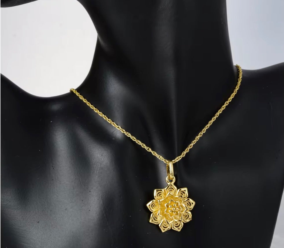 24k Flower Necklace
