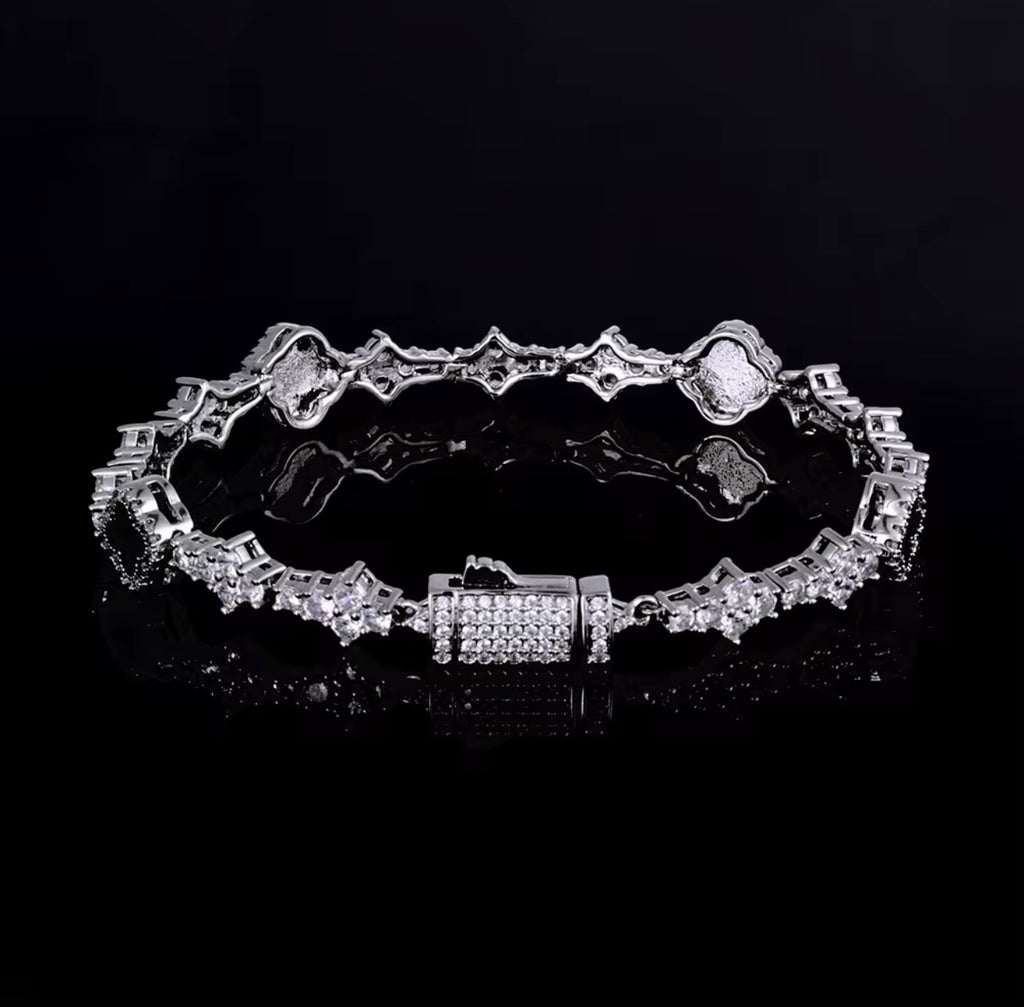 Clover Tennis Bracelet