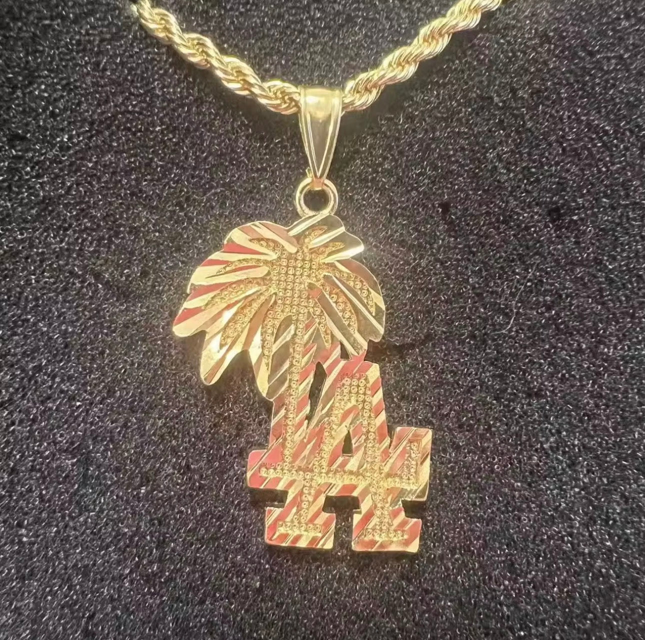 LA Necklace