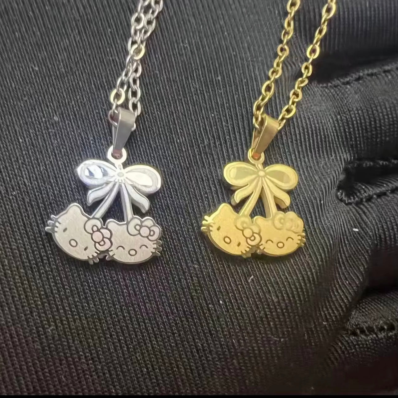 Hk Bow Necklace